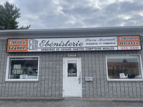 Devanture de l'atelier, Ébénisterie Pierre Arsenault et fils Inc, Mascouche